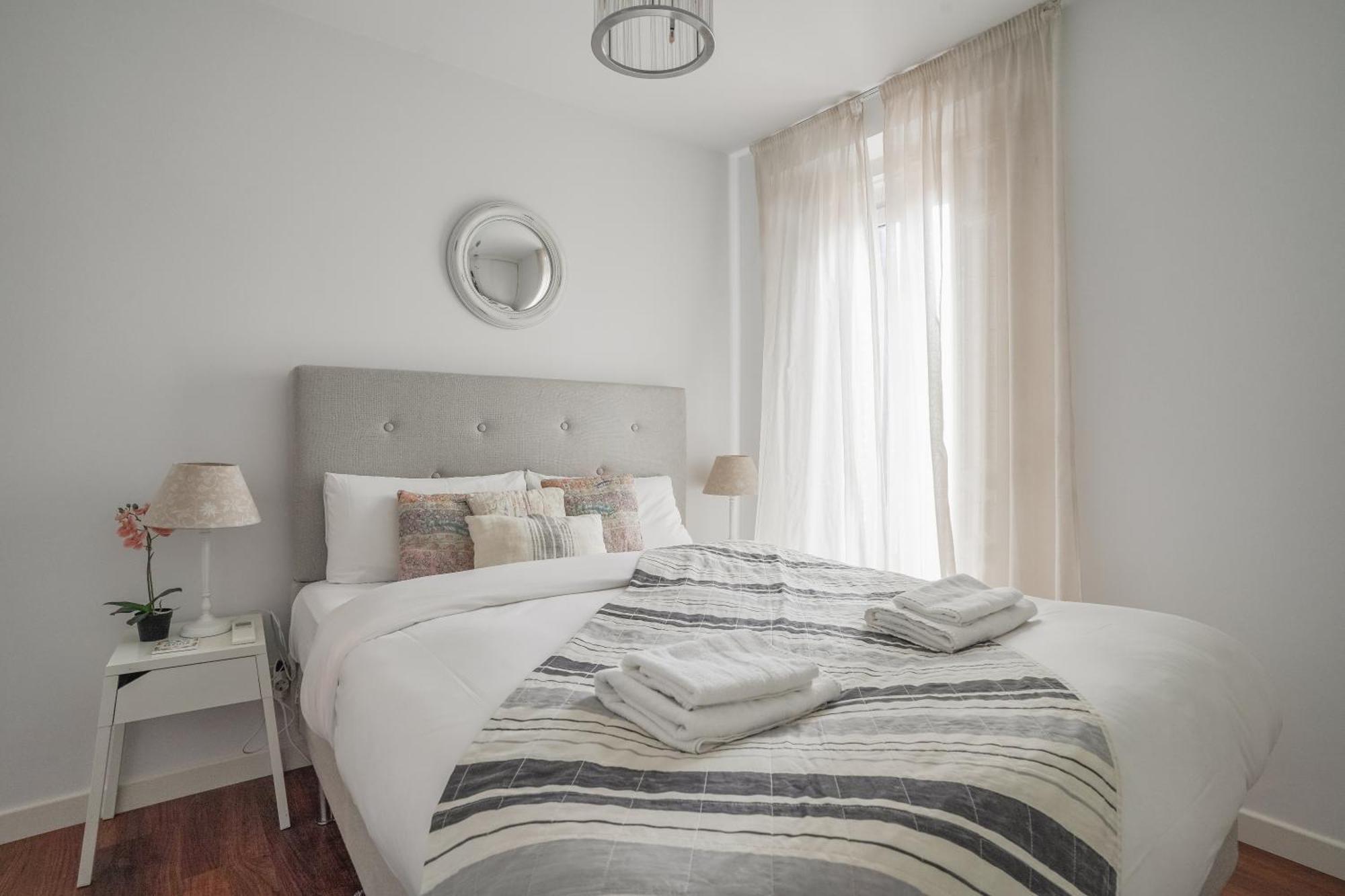 Apartamento Bright And Cozy-2bedrooms 1bathroom-chueca *